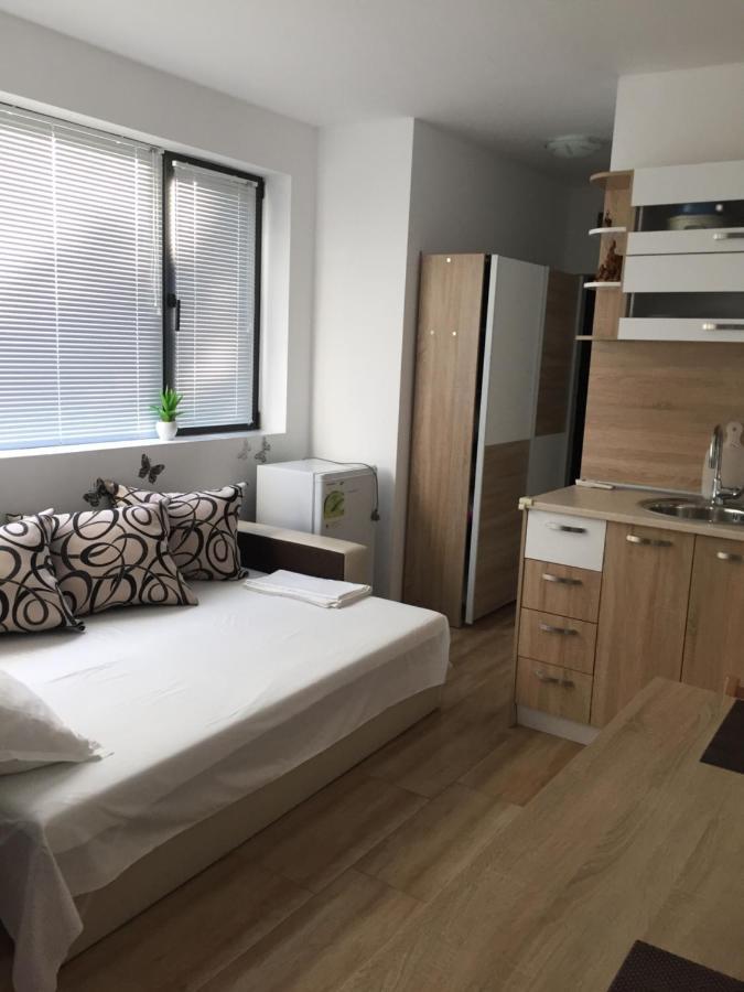 Studio Betty Apartment Бургас Екстериор снимка